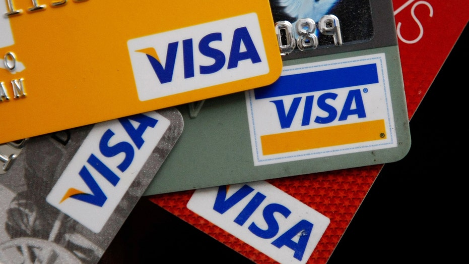 Several Visa credit cards
