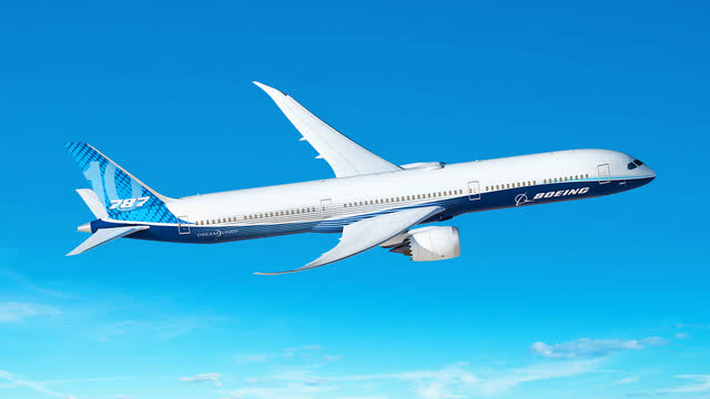 This image shows a Boeing 787 Dreamliner airplane.